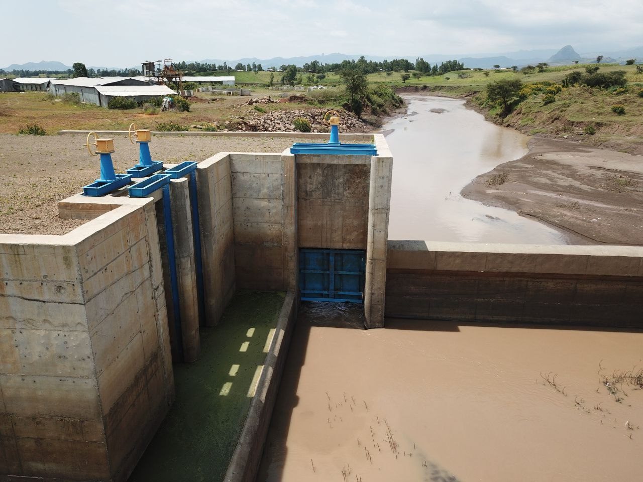Irrigation Gate Fabrication for Abay Construction